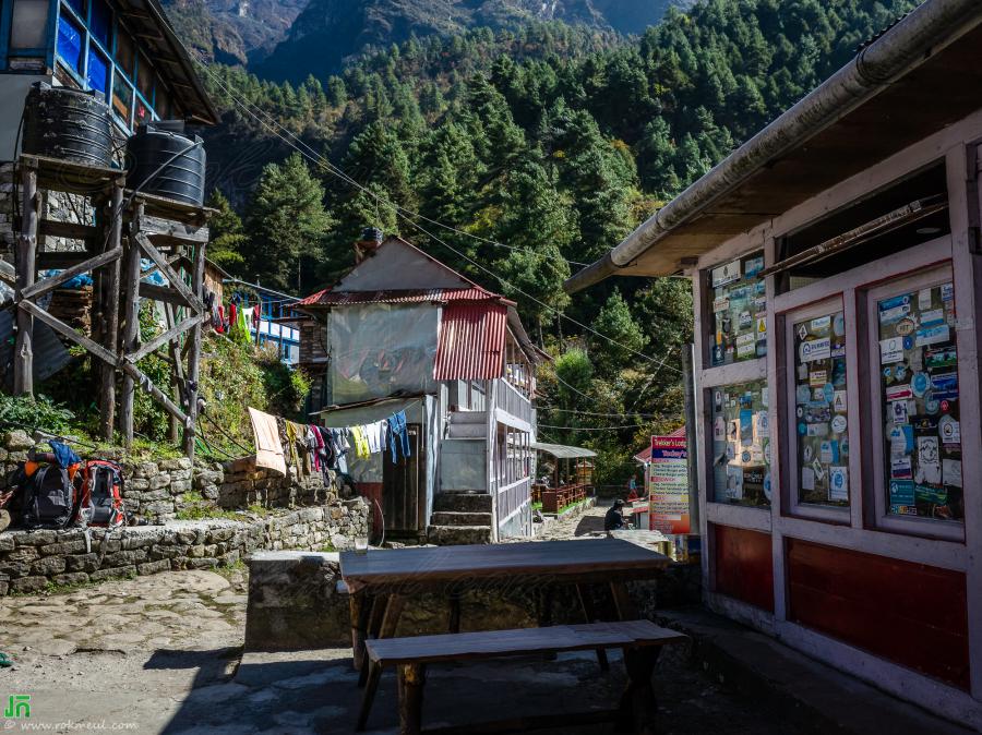 On the way from Monjo to Lukla