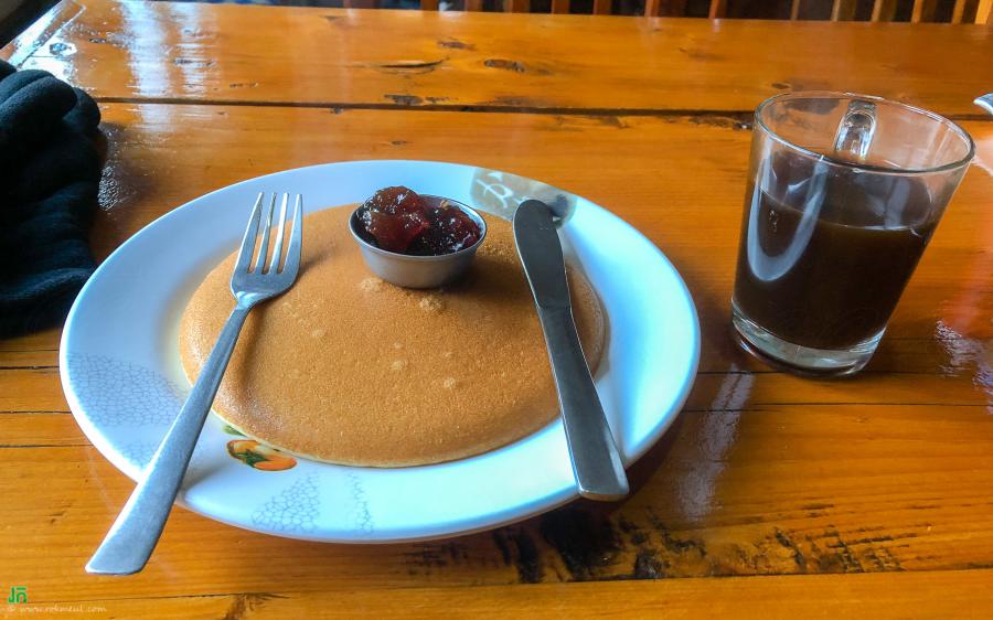 I have a pancake for breakfast before heading to Gorakshep