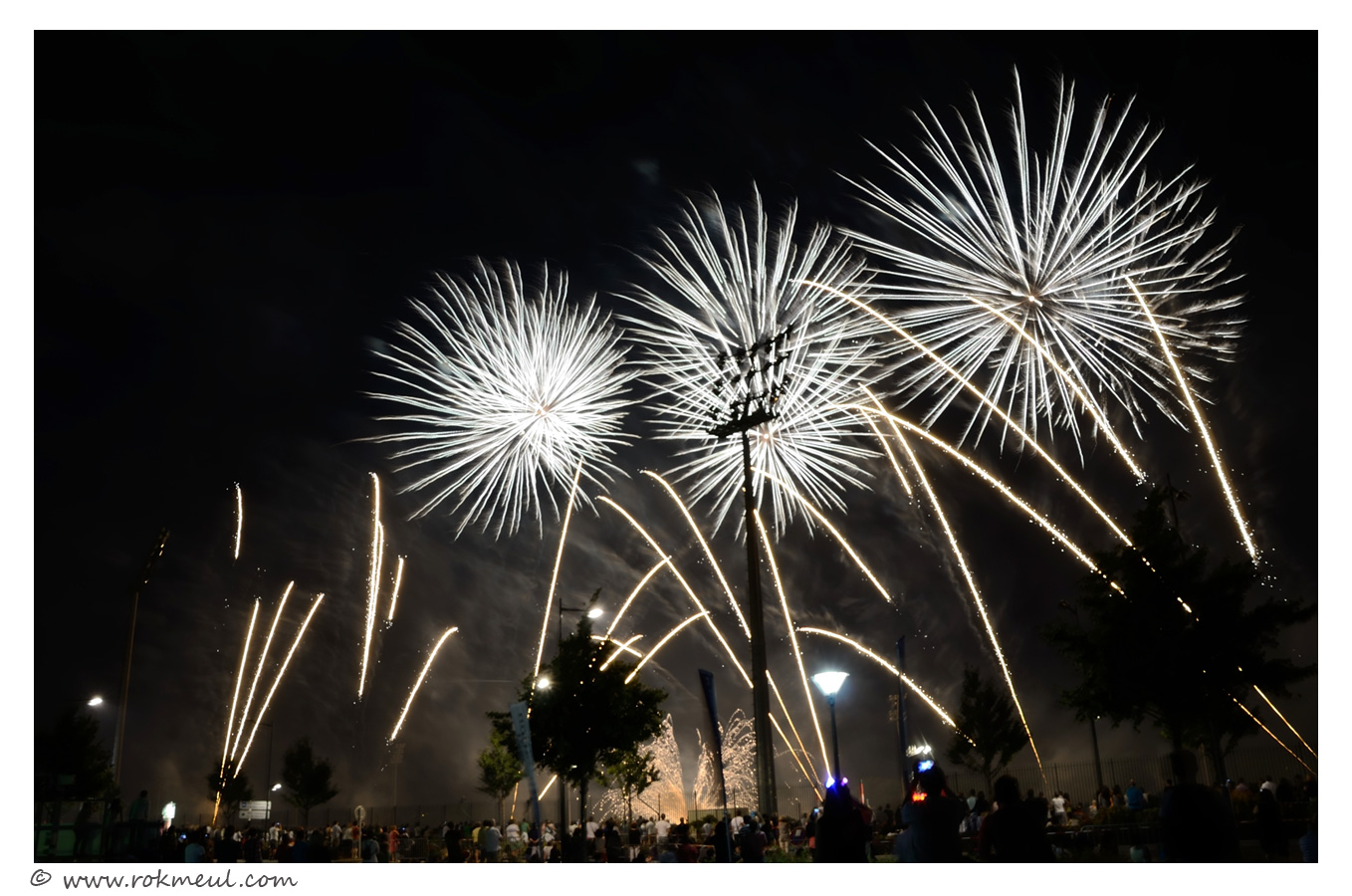 Le premier feu d'artifice , Samedi 13 juillet à 22h30